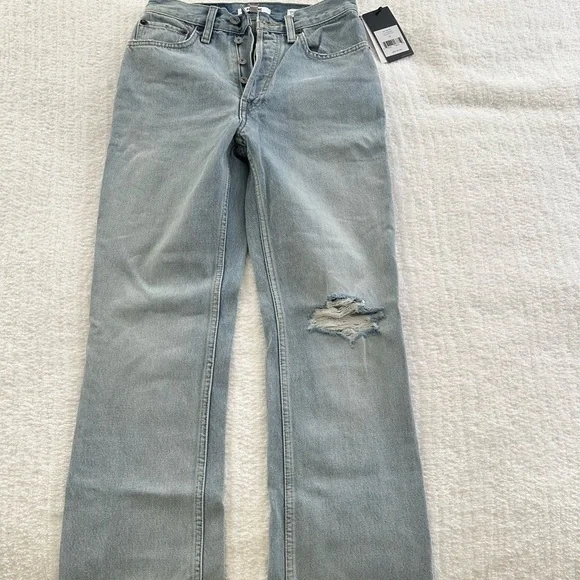 Brand new RE/DONE 70s bootcut jeans with tags. Never worn.